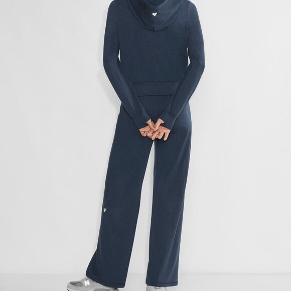 $78 Aritzia Golden SoftBound Breathe Full Zip Hoodie Women's Zip-Up Hoodie S - Picture 8 of 16